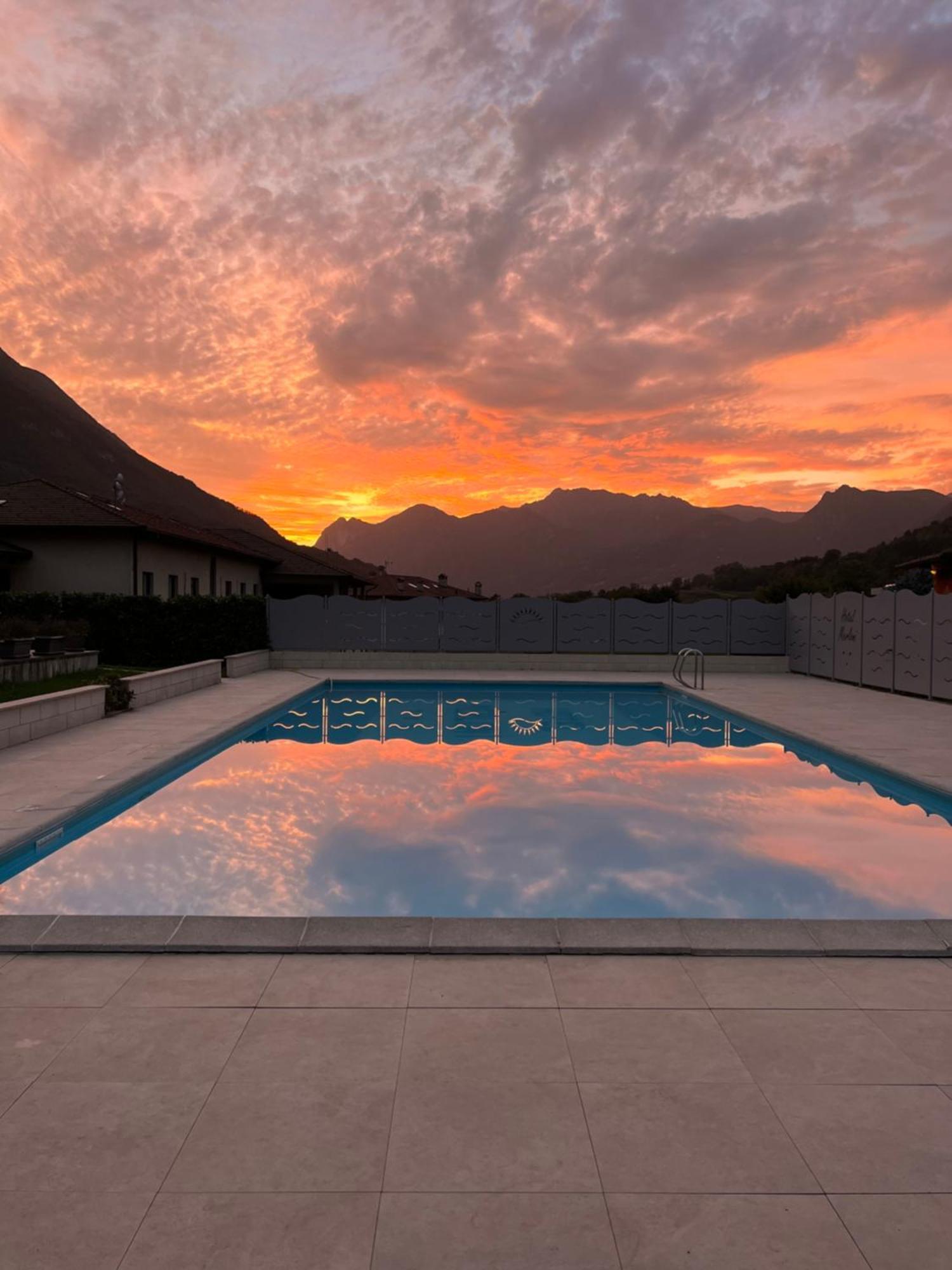 Hotel Merloni Grandola ed Uniti ภายนอก รูปภาพ