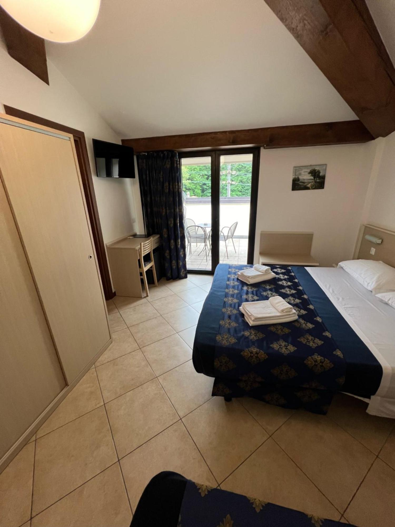 Hotel Merloni Grandola ed Uniti ภายนอก รูปภาพ