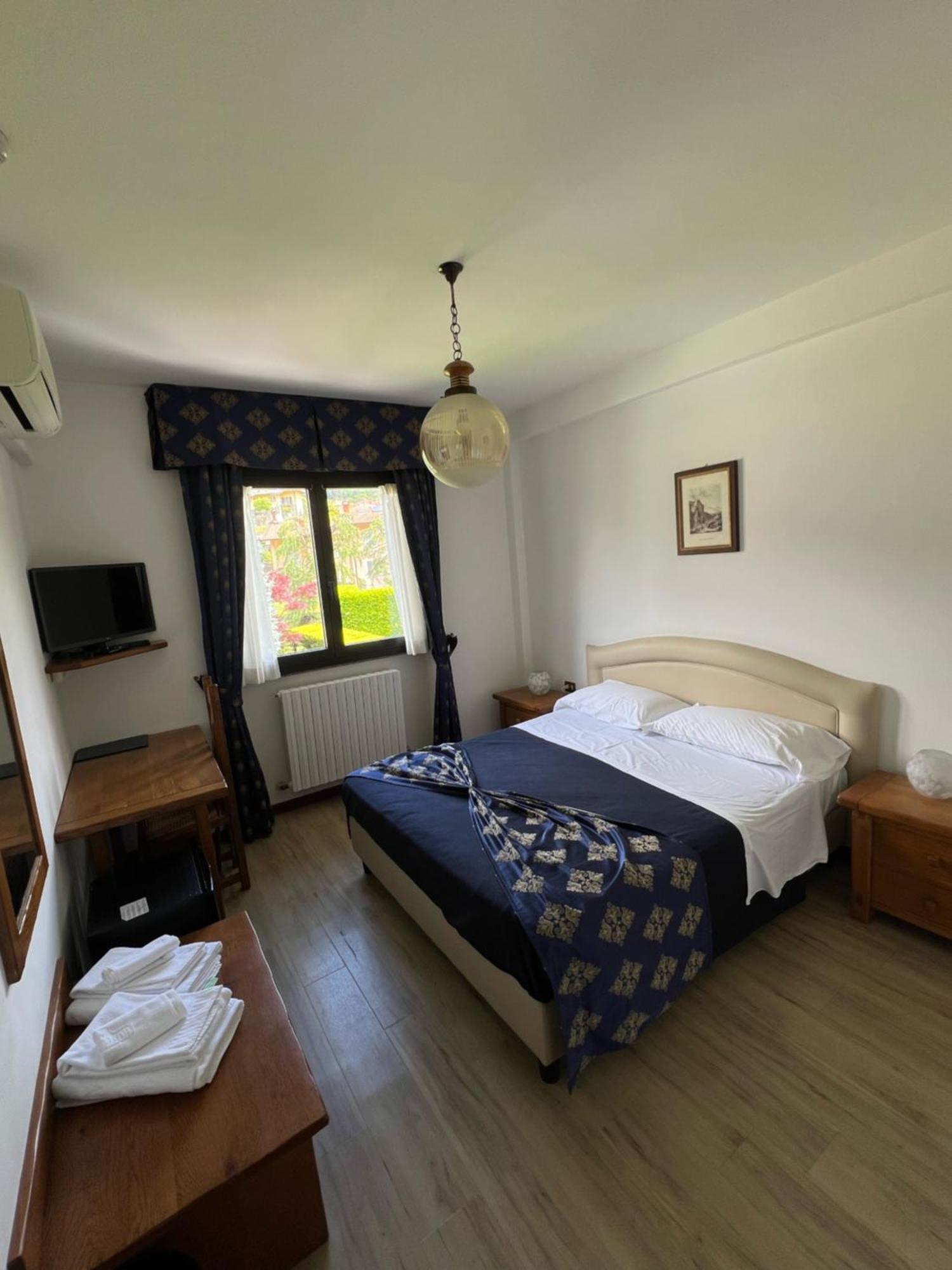 Hotel Merloni Grandola ed Uniti ภายนอก รูปภาพ