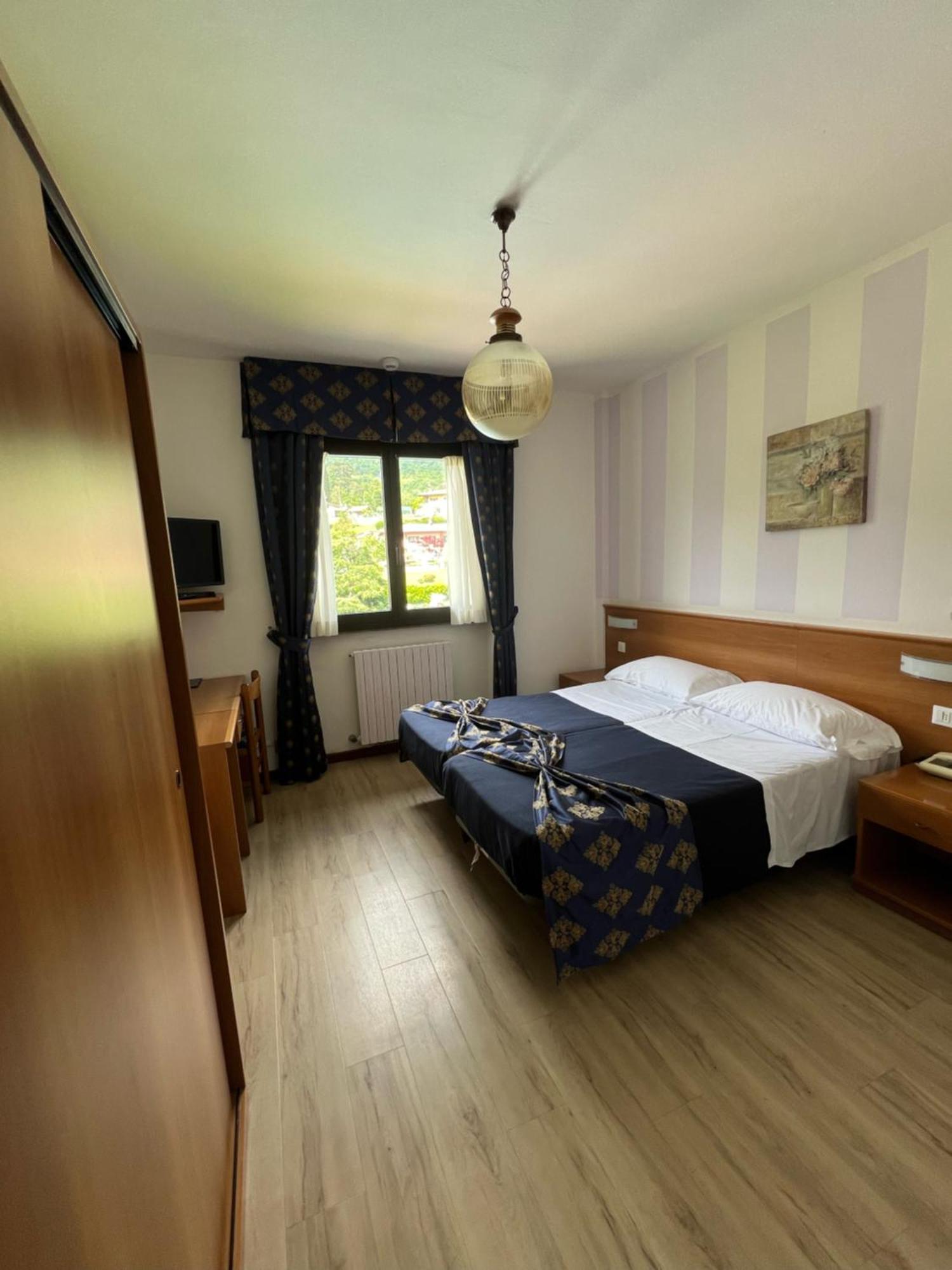 Hotel Merloni Grandola ed Uniti ภายนอก รูปภาพ