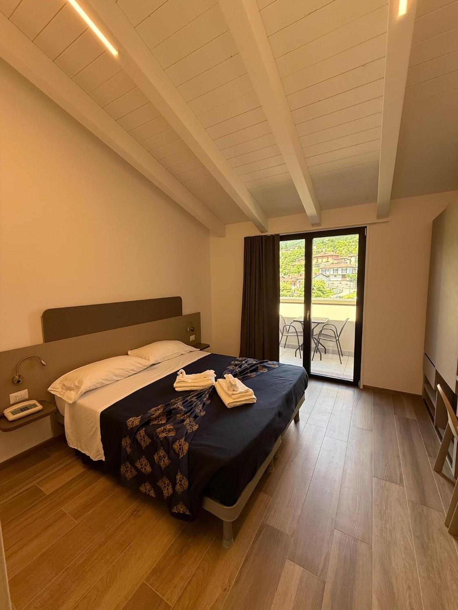 Hotel Merloni Grandola ed Uniti ภายนอก รูปภาพ